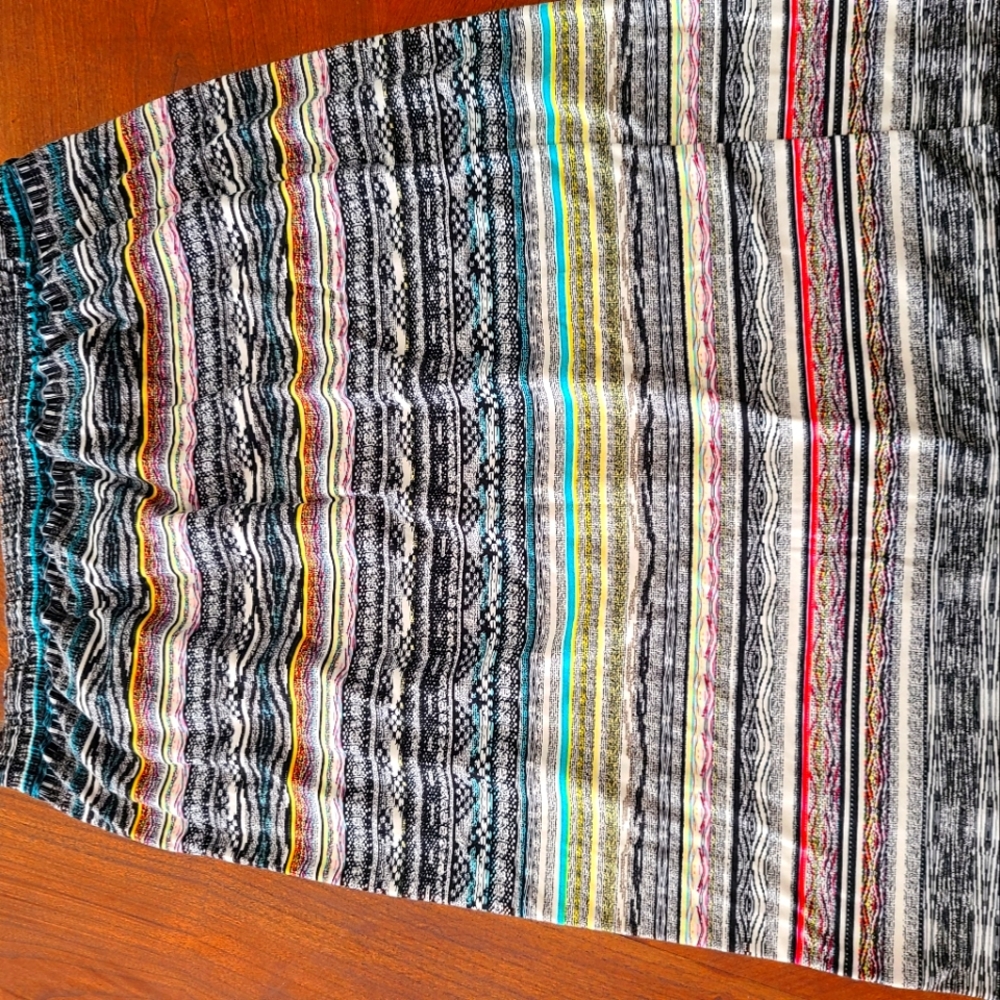 Statement pencil skirt